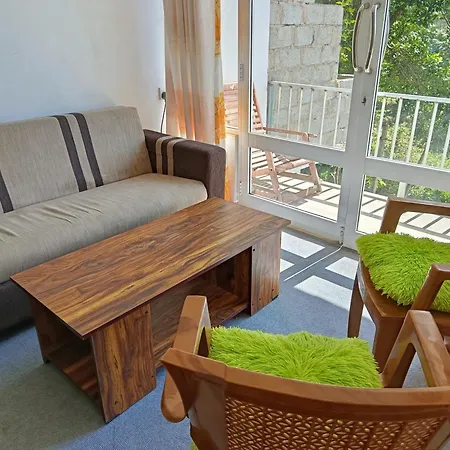 New Ella Delightfull Surround Villa Exterior photo
